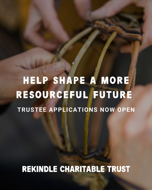 Trustee applications now open